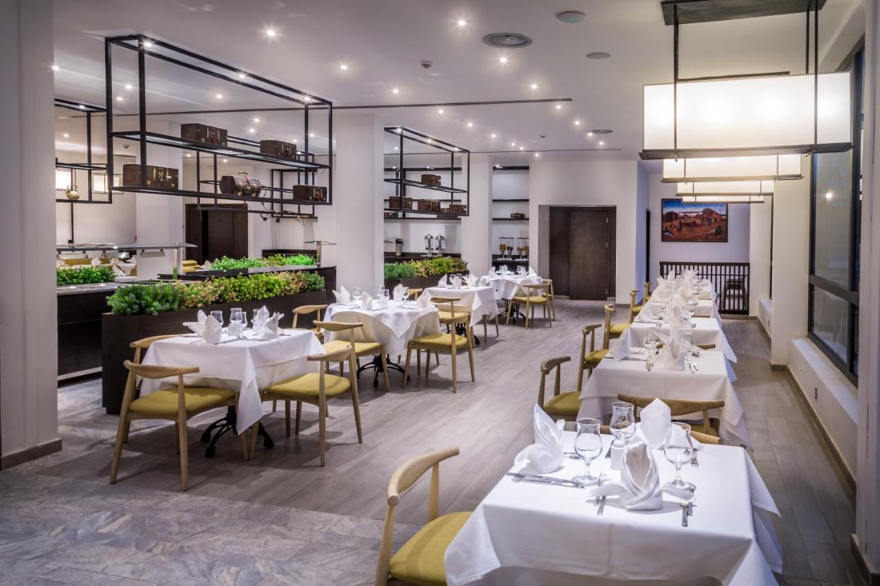 Azalai Hotel Нуакшот Екстериор снимка