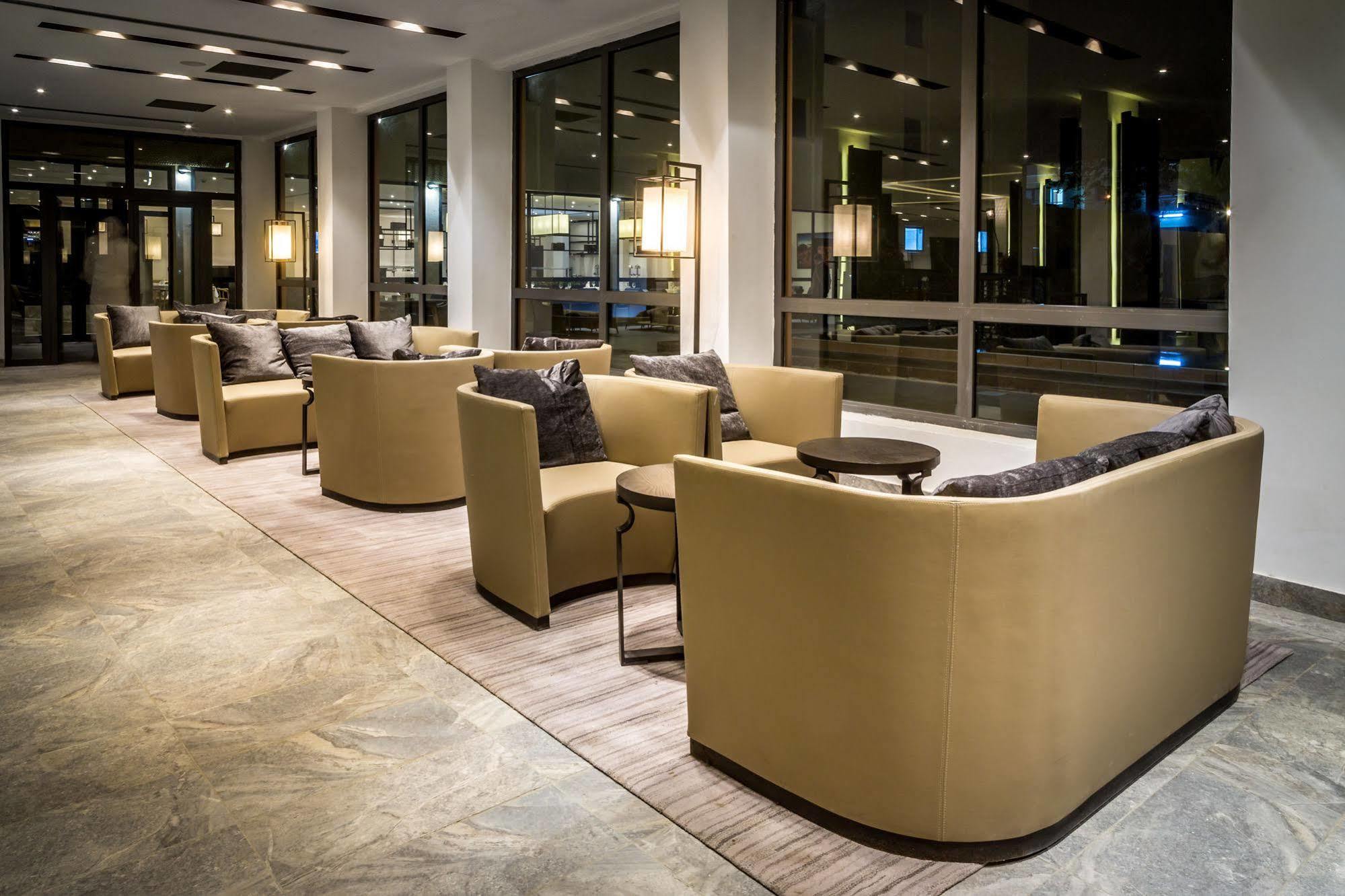 Azalai Hotel Нуакшот Екстериор снимка