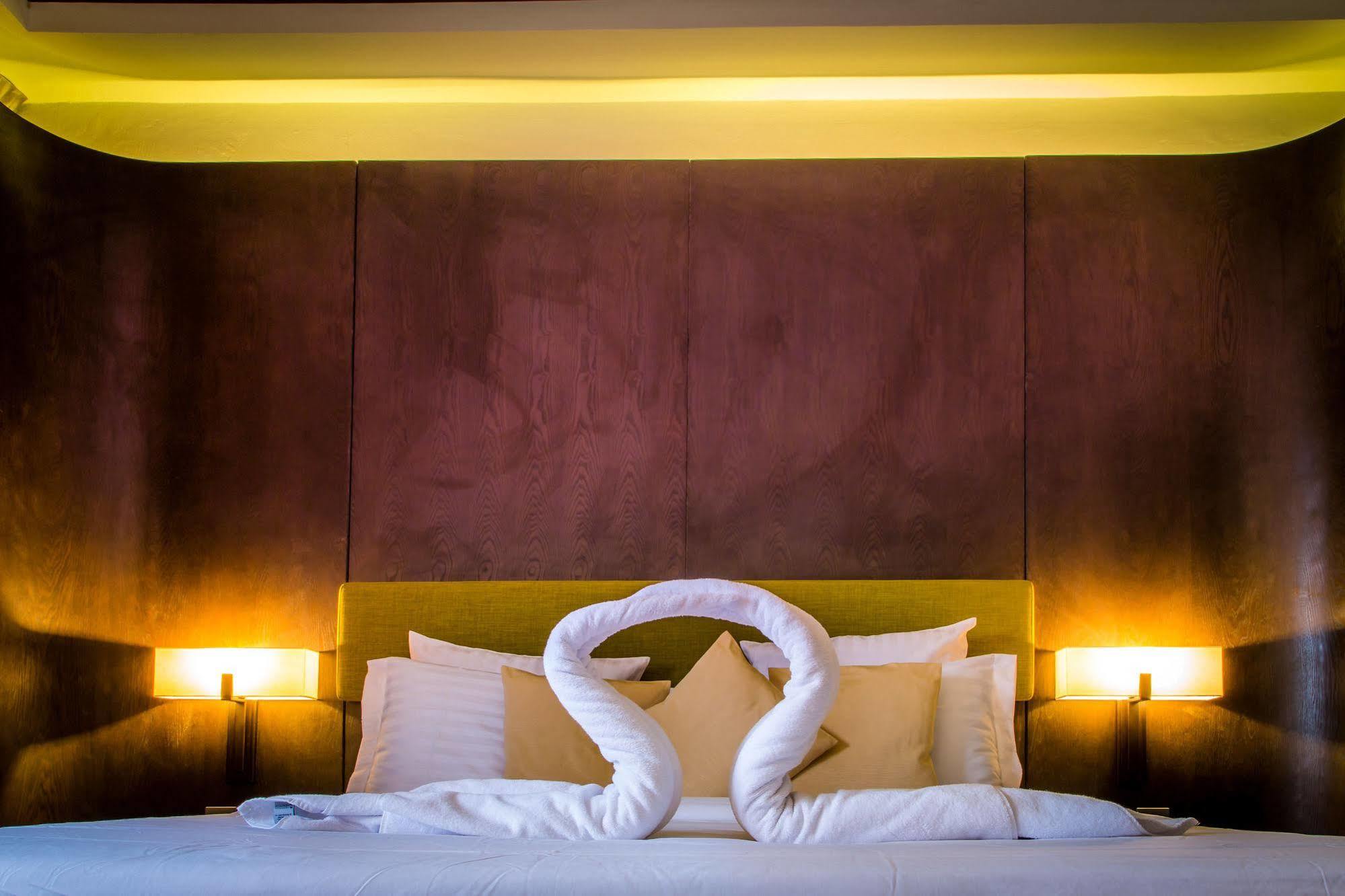 Azalai Hotel Нуакшот Екстериор снимка
