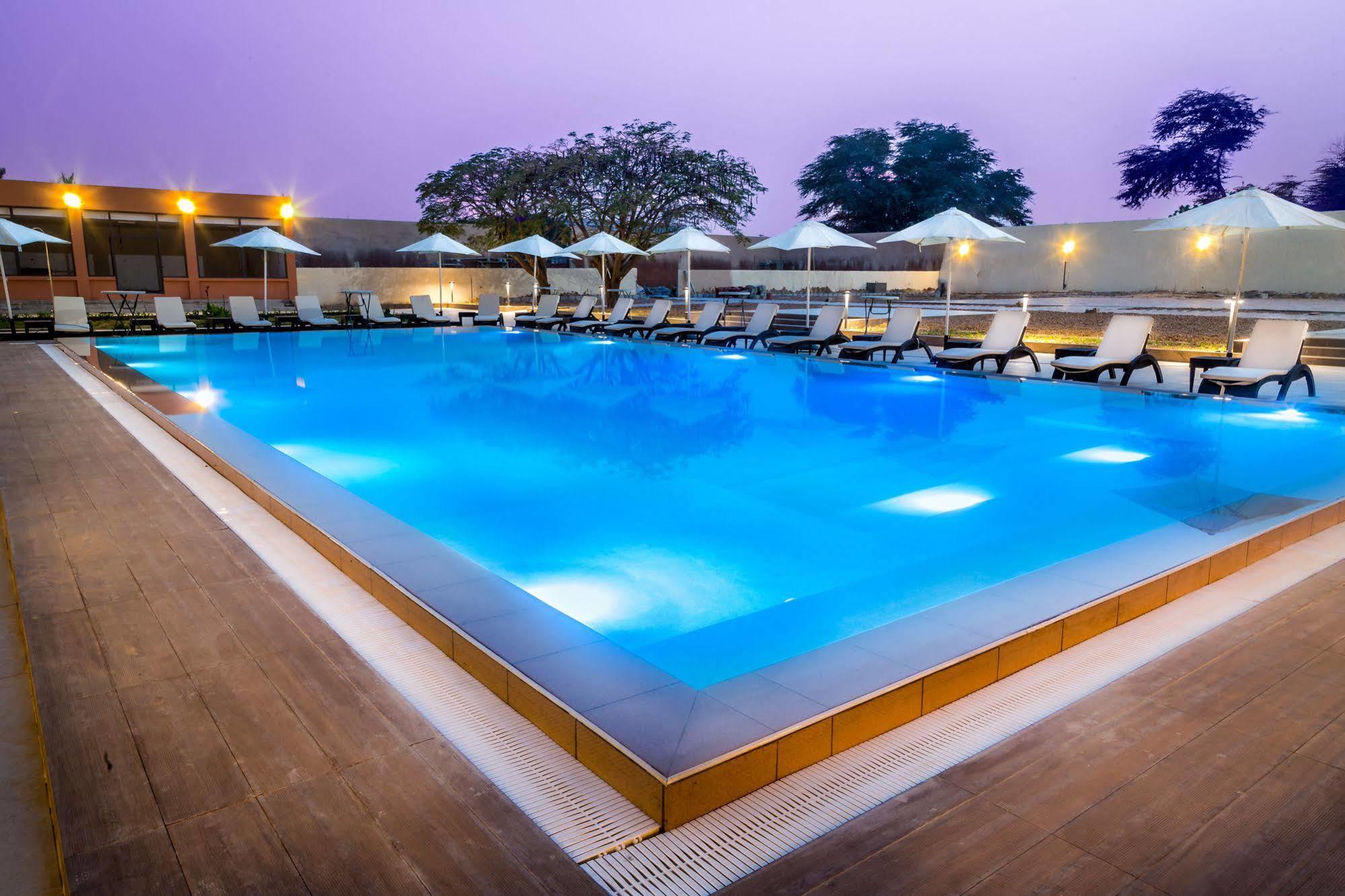 Azalai Hotel Нуакшот Екстериор снимка